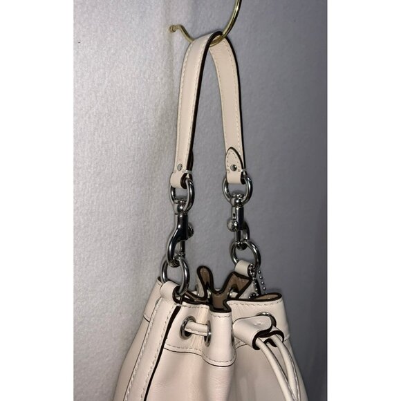 Coach Mini Bucket Bag Chalk Silver CR144 NO LONG STRAP - Picture 10 of 12
